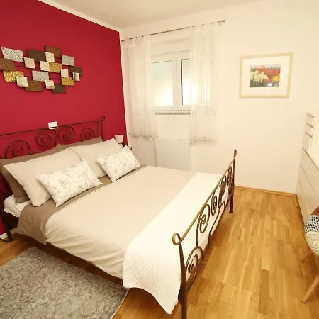Nebo Appartement Pula